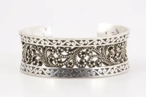 6.5" Lois Hill 925 Silver Cuff Bracelet (40.08g.)