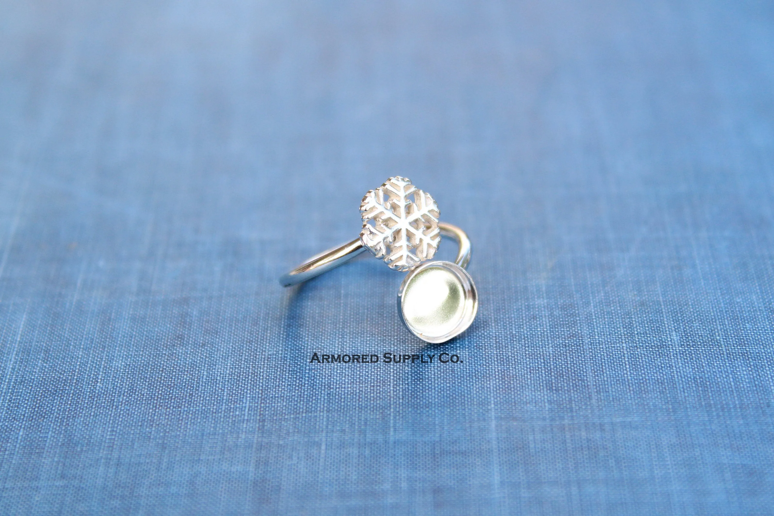 8mm Bezel Sterling Silver Snowflake Wrap Bypass Adjustable Ring blank