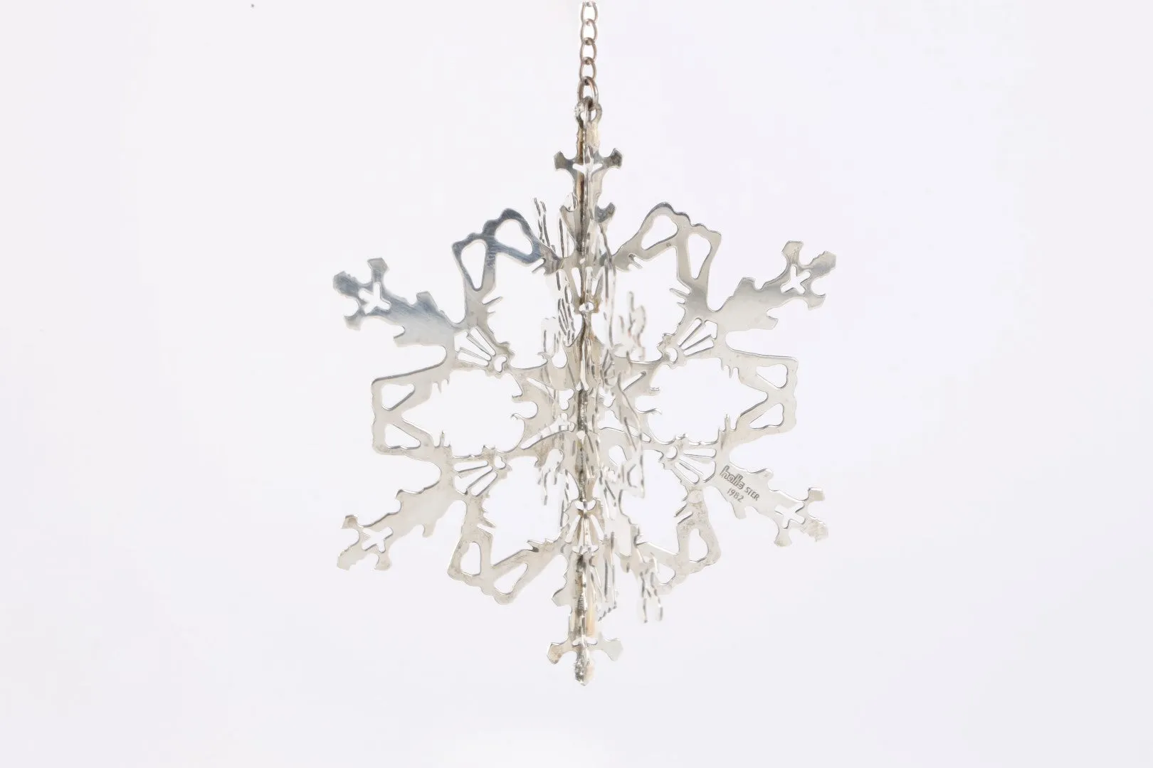 925 Silver Snowflake Ornament (11.18g.)