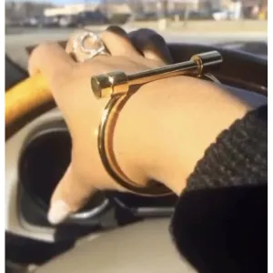 Bar Bracelet (Gold or Silver)