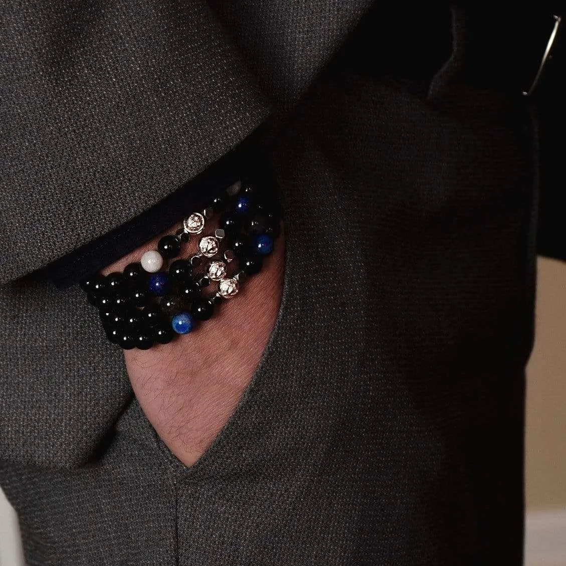 Black Onyx Stretch Wristband With Blue Lapis Lazuli and Hematite in Silver | 8MM