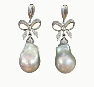 Bowknot Noble Freshwater Pearl Earring
