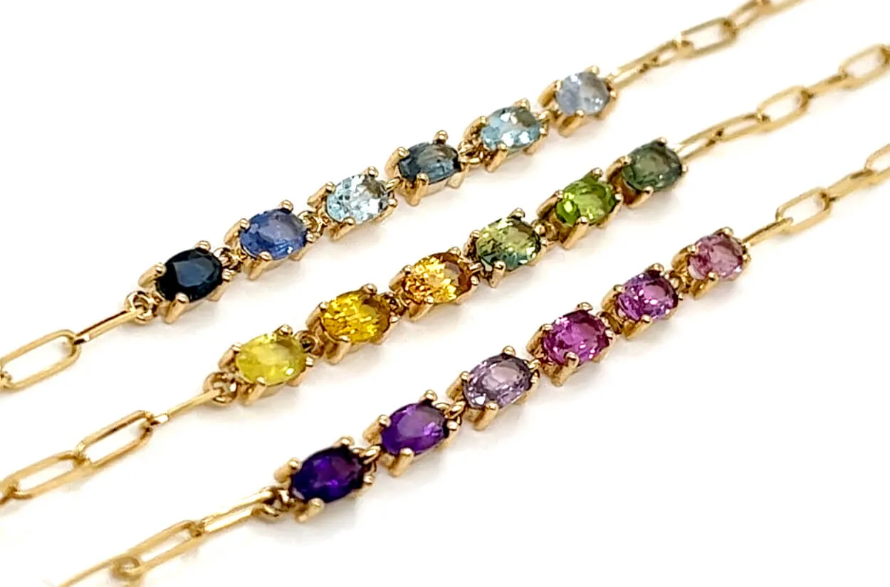 Bracelet 18kt Gold Oval Insignia Gemstones & Paperclip