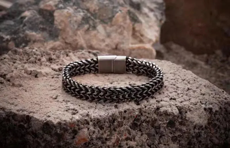 CHAINS OF HONOUR Steel Bracelet