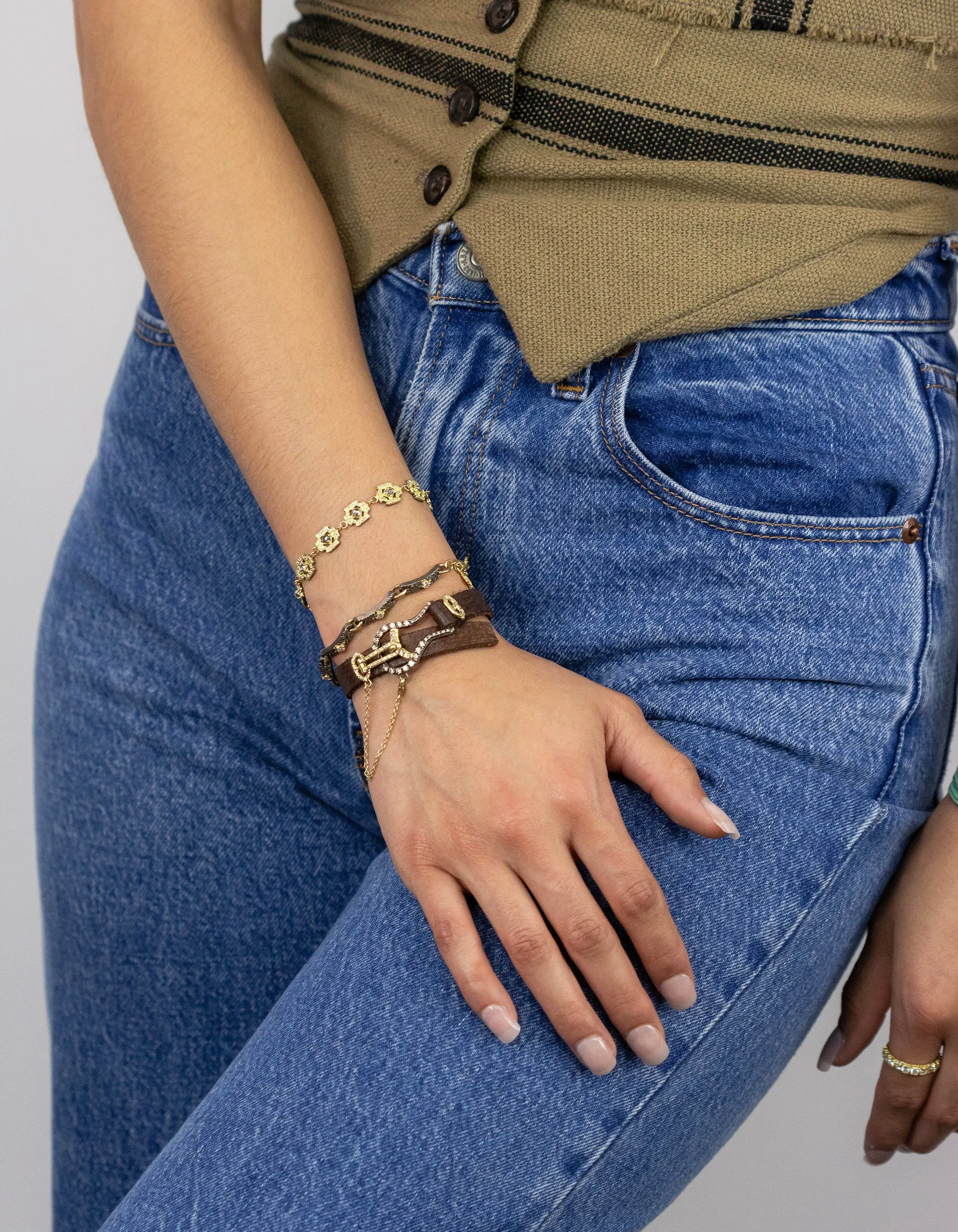 CRIVELLI CROSSES CHAIN BRACELET