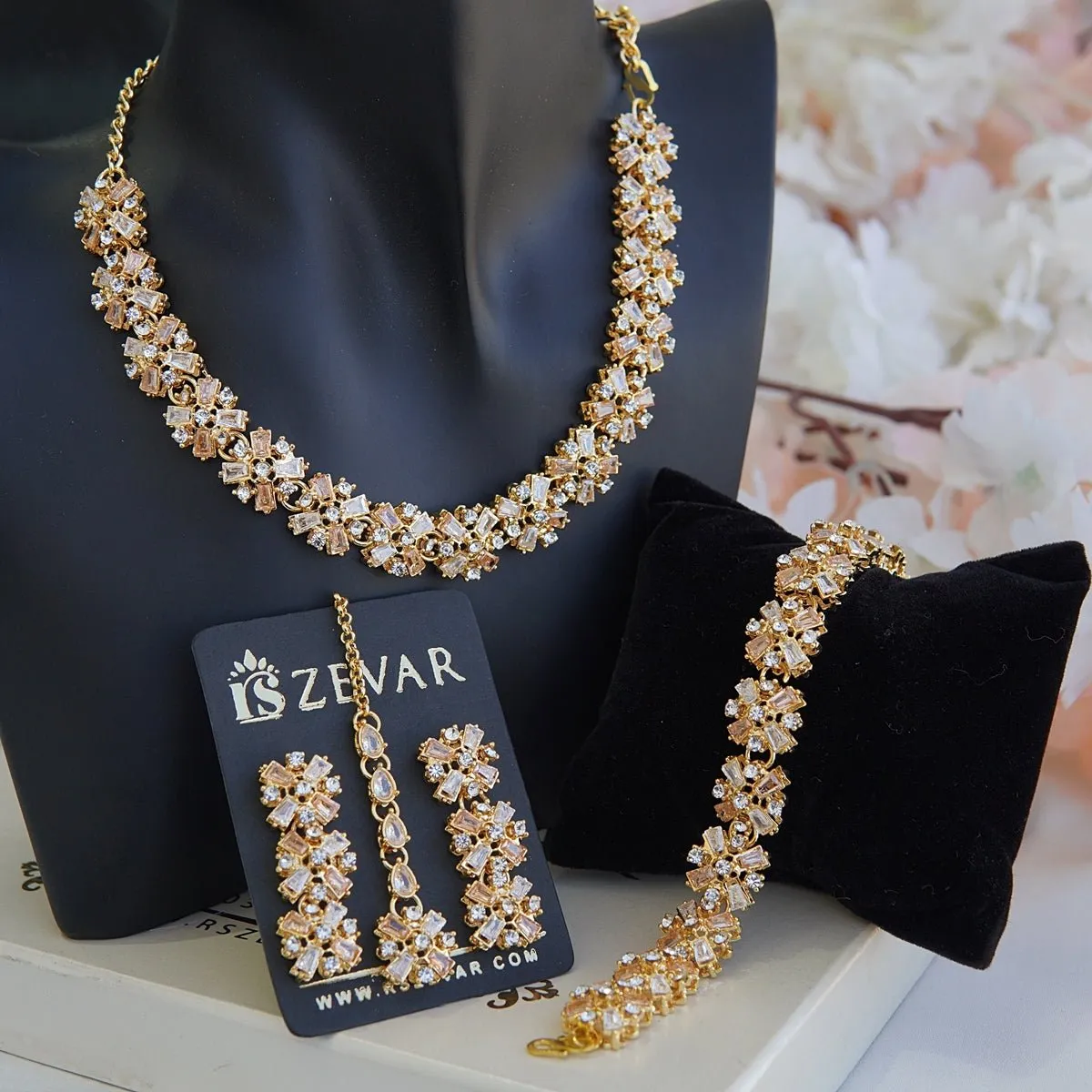 Cubic Zircone Necklace Set With Bracelet