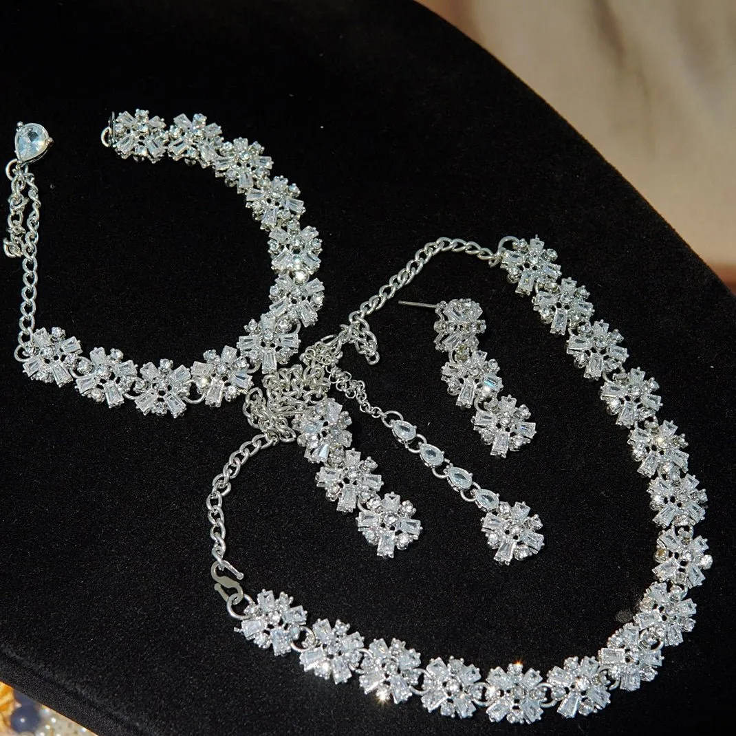Cubic Zircone Necklace Set With Bracelet