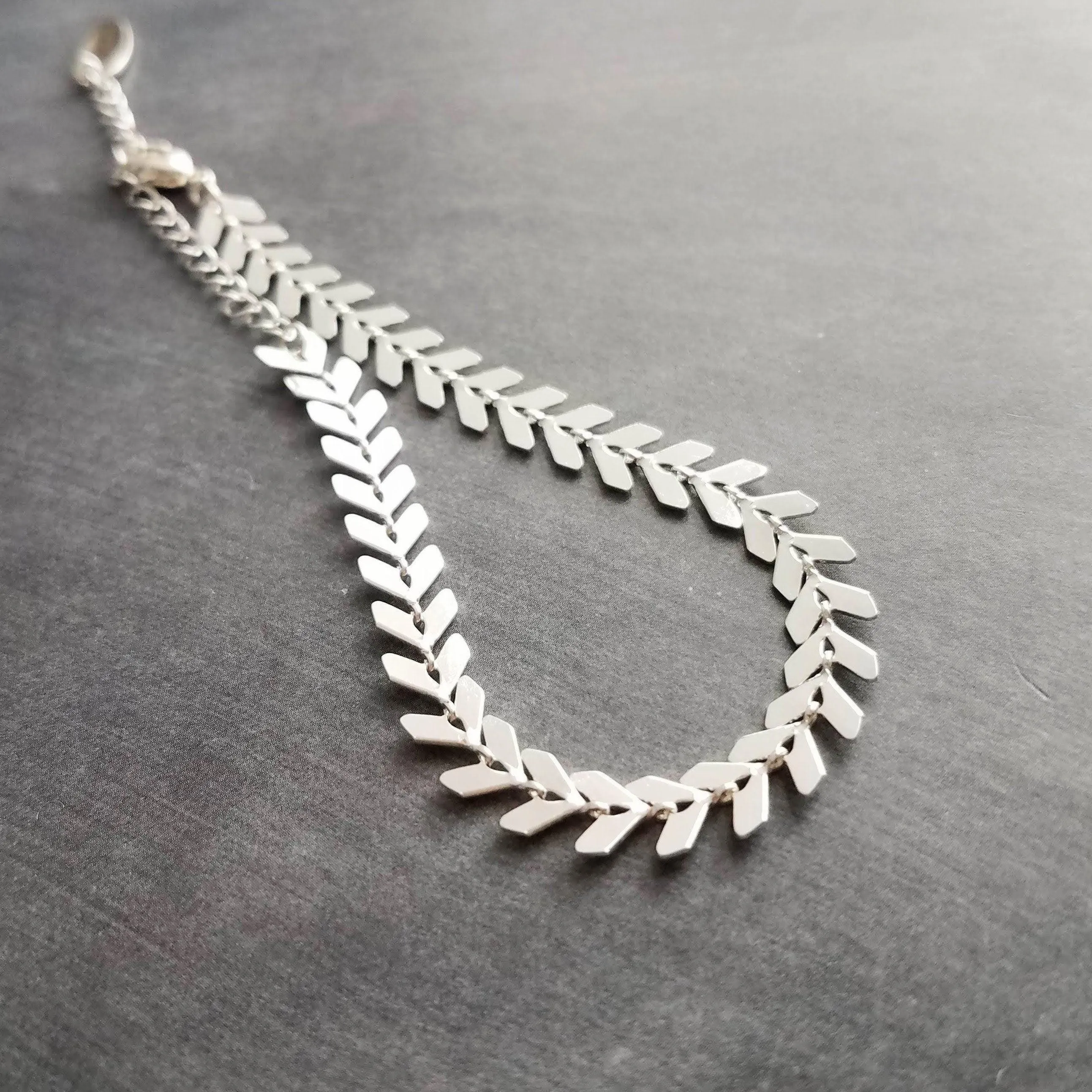 Fish Bone Bracelet, silver herringbone bracelet, silver v bracelet, silver arrow, silver bracelet, delicate silver bracelet, silver chevron