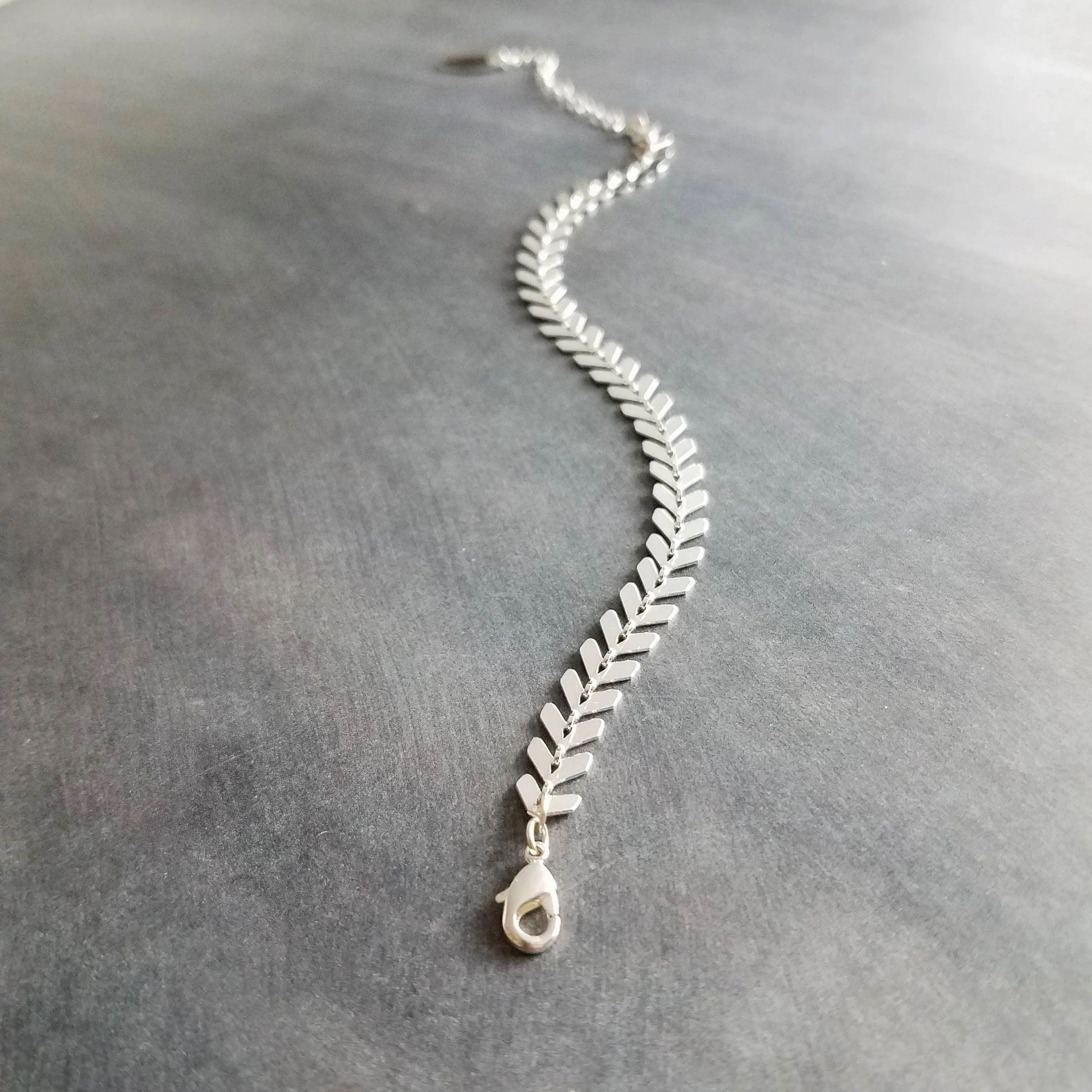 Fish Bone Bracelet, silver herringbone bracelet, silver v bracelet, silver arrow, silver bracelet, delicate silver bracelet, silver chevron