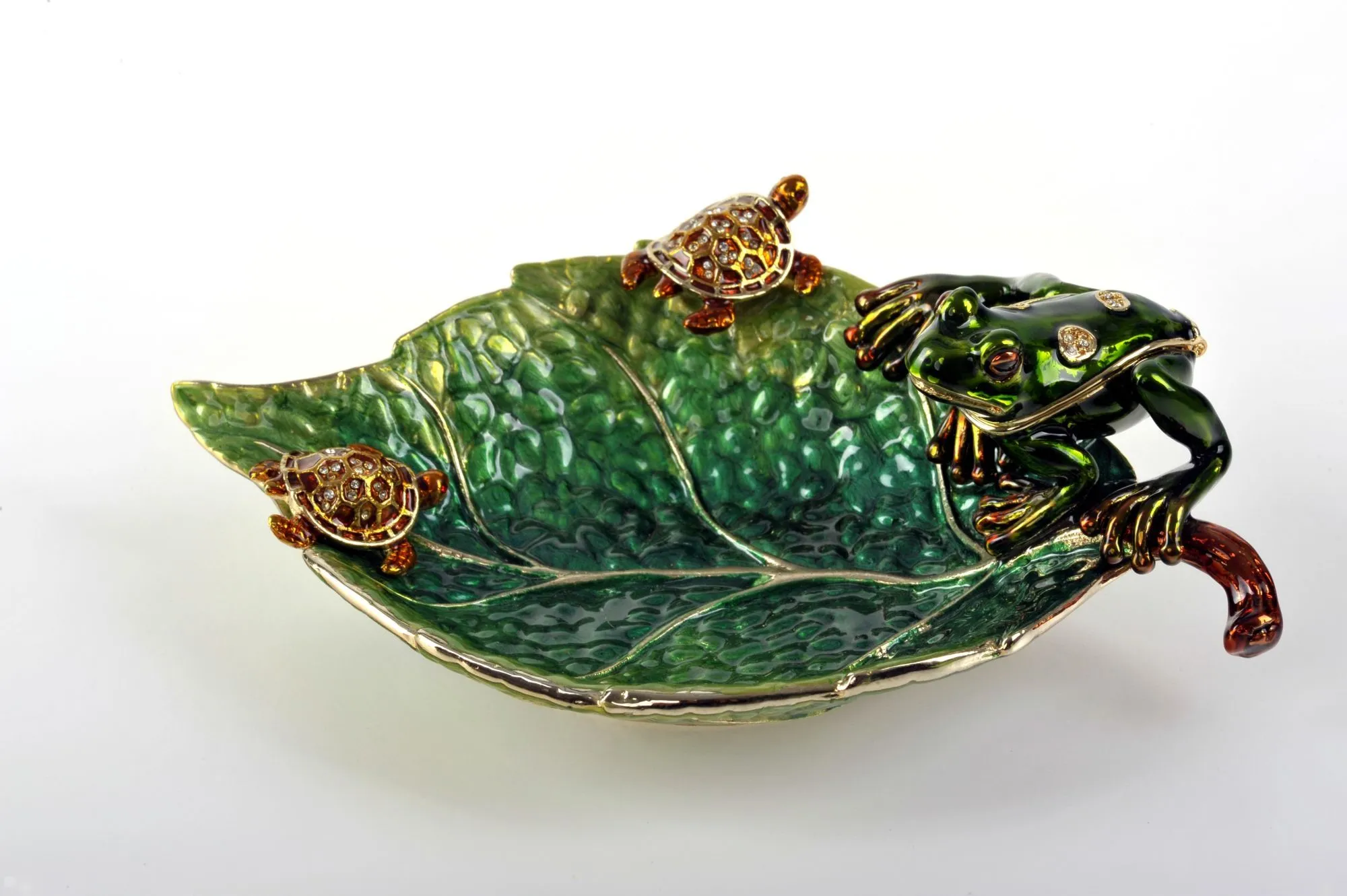 Frog on a Leaf Bowl