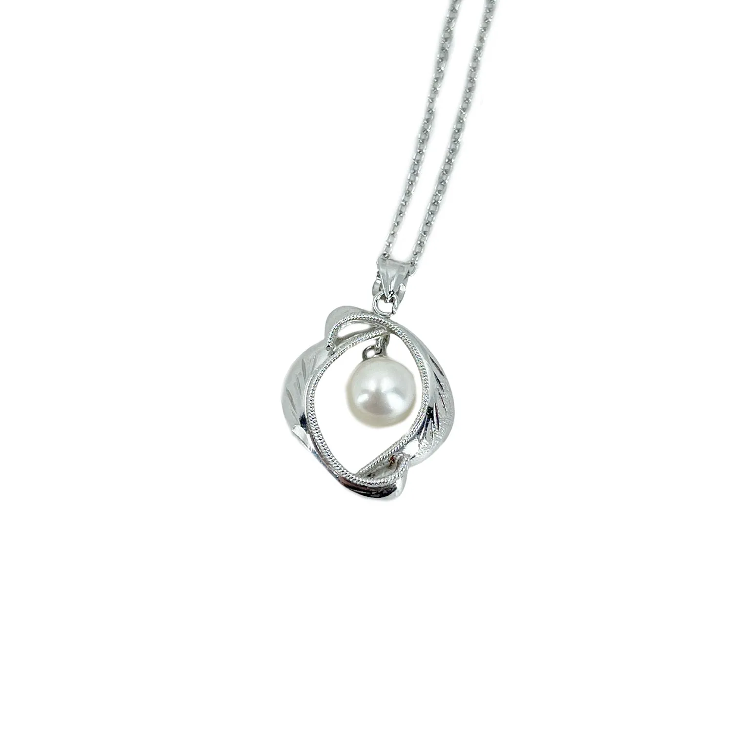 Fukuya Designer Vintage Japanese Saltwater Akoya Pearl Mid Century Necklace- Sterling Silver 16 Inch