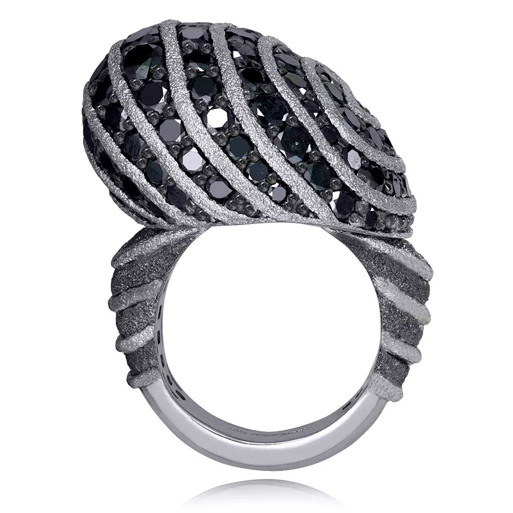 Gold Fine Lace Ring with Black Diamonds