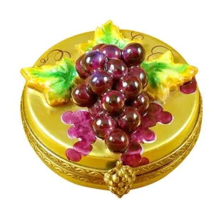 Grapes on Gold Oval