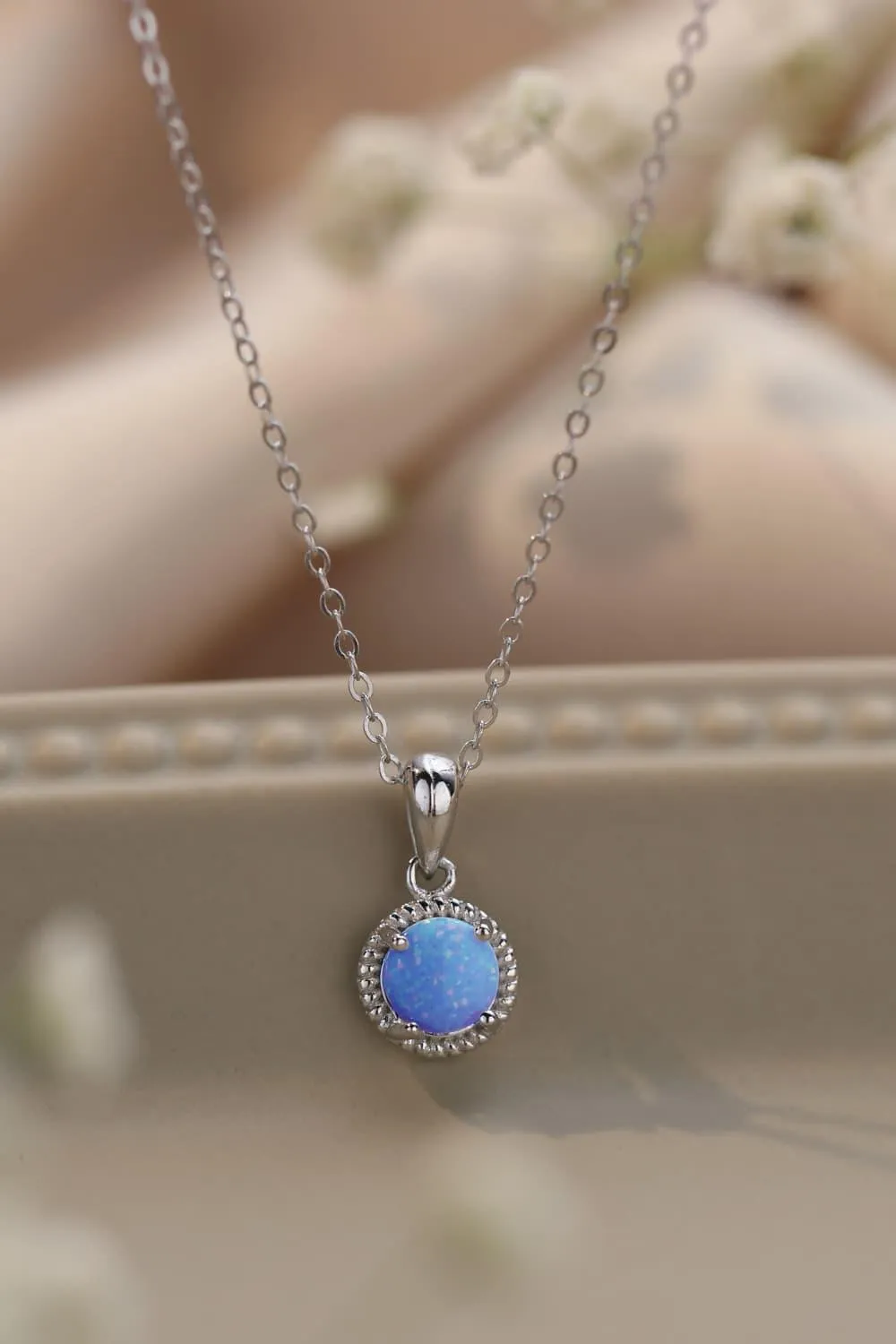 Hazel Blues® |  Opal Round Pendant Chain Necklace