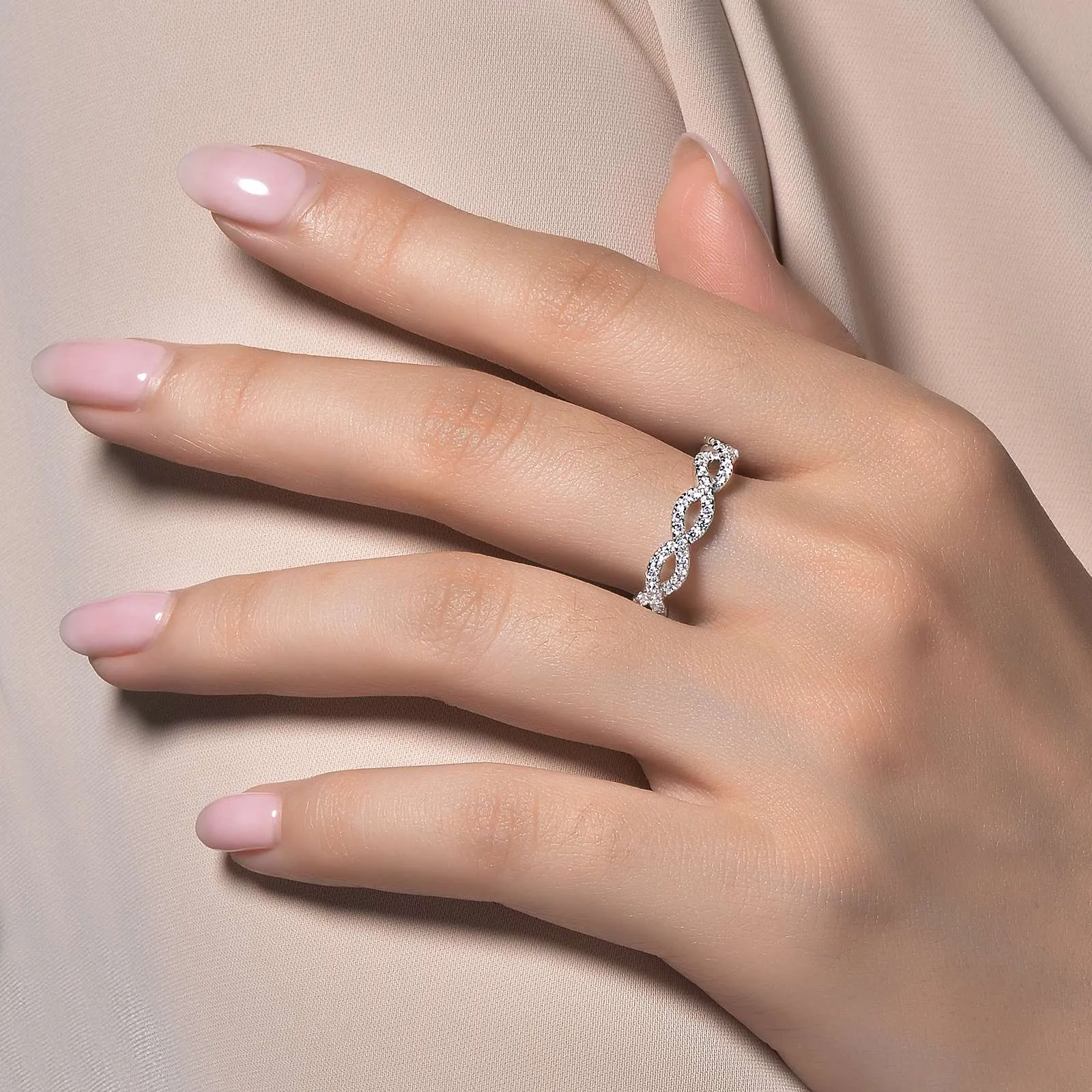 Lafonn Sterling Silver Platinum Plated Simulated Diamonds Infinity Band