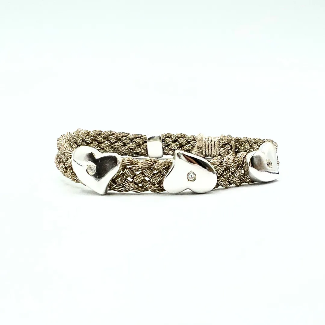 LES AMOURS metallic bracelet ♥ : Metallic ribbon with sterling silver hearts.