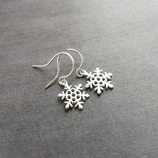 Little Snowflake Earrings, gold or silver snowflake earring, small snowflake earring, winter earring, holiday earring, snow earring, Christmas