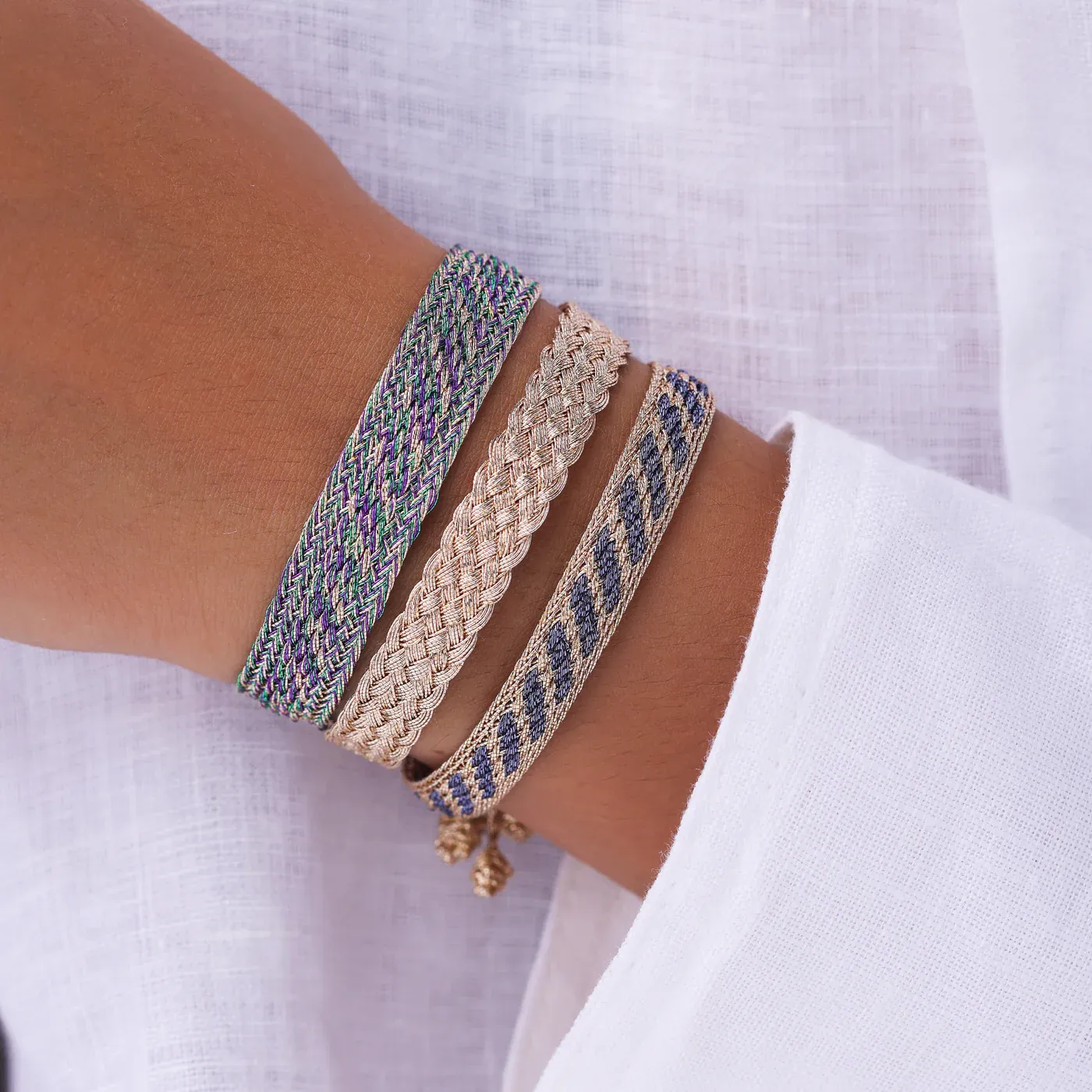 MAA&Yuml;AZ - Box Bracelet in Silver and Gold
