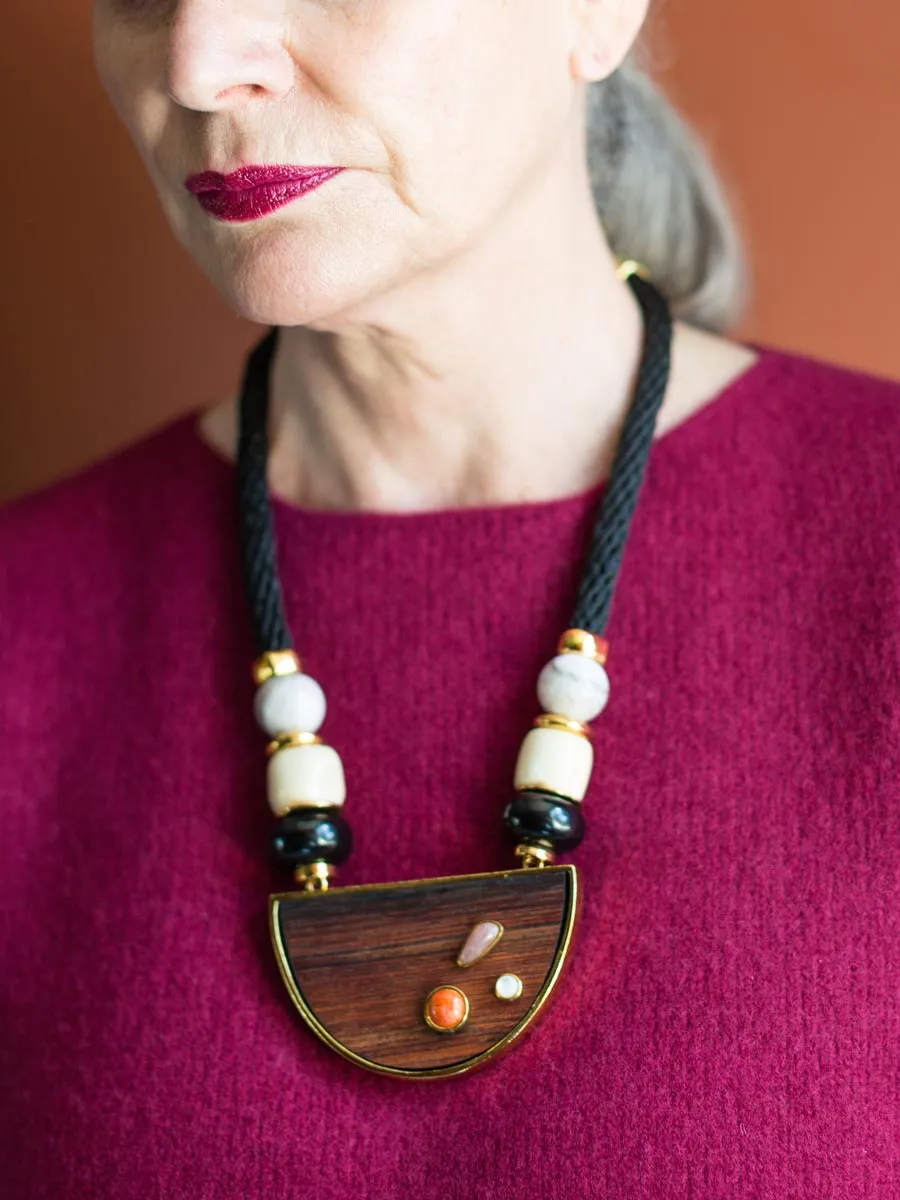 noble surfer II necklace