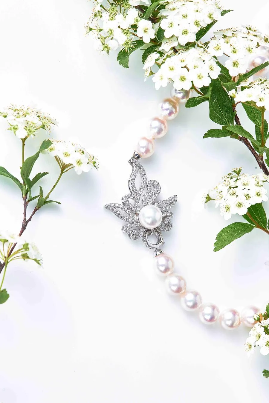 「Orchid Chinese Frog」 Akoya Pearl Diamond necklace