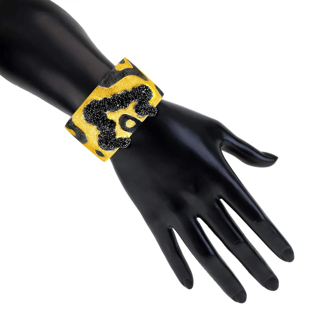 Silver Cora Pattern Cuff Bracelet with Black Spinel