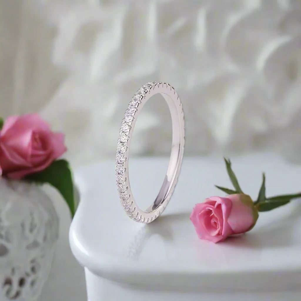 Single  Round Cut Diamond Eternity Ring