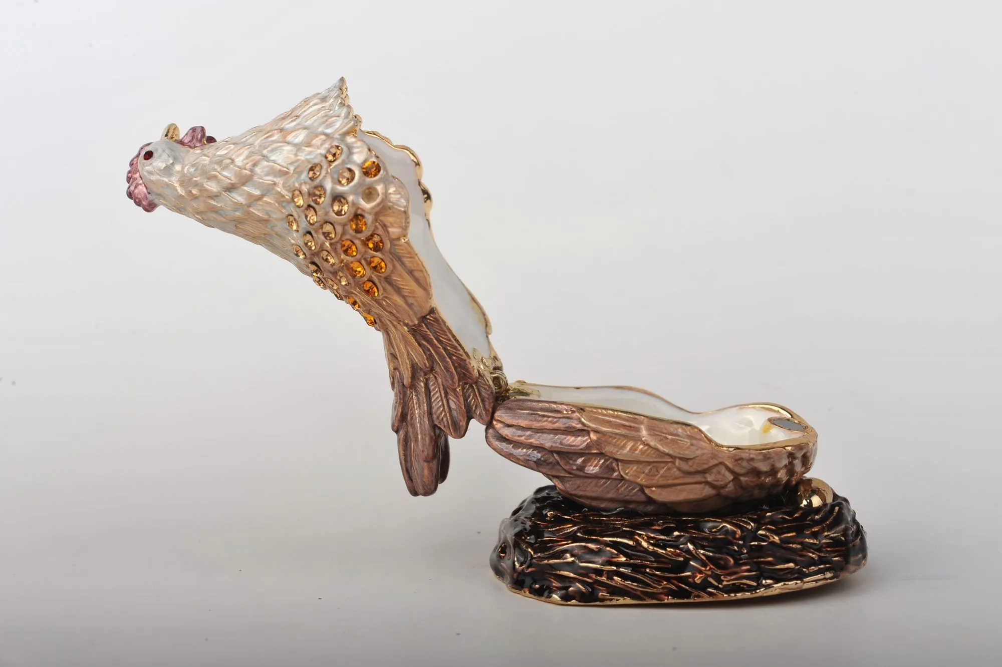 Sitting Rooster