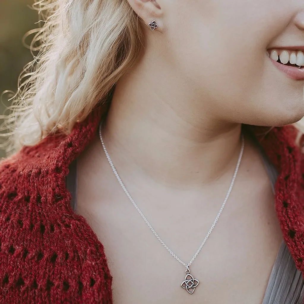 Starlight Knot Pendant in Silver