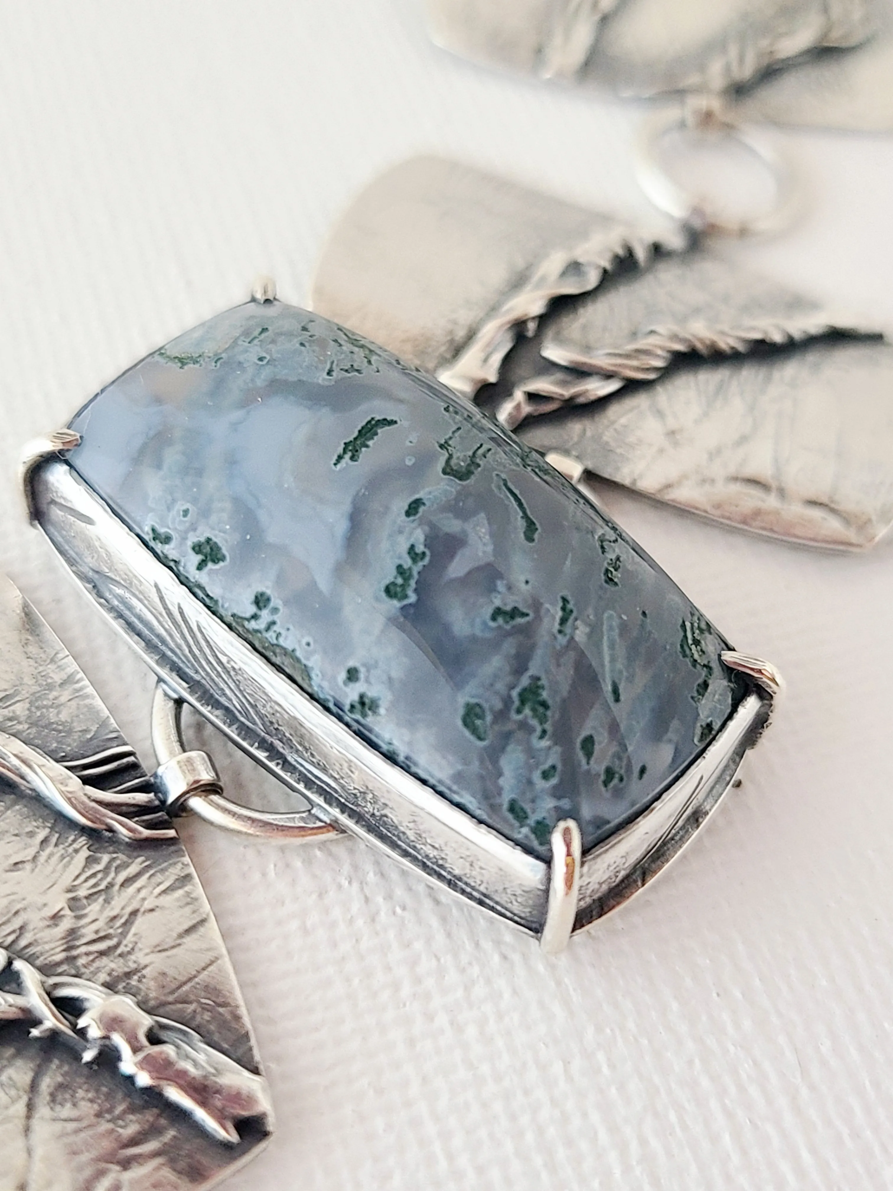 Tangled Bracelet with Moss Agate