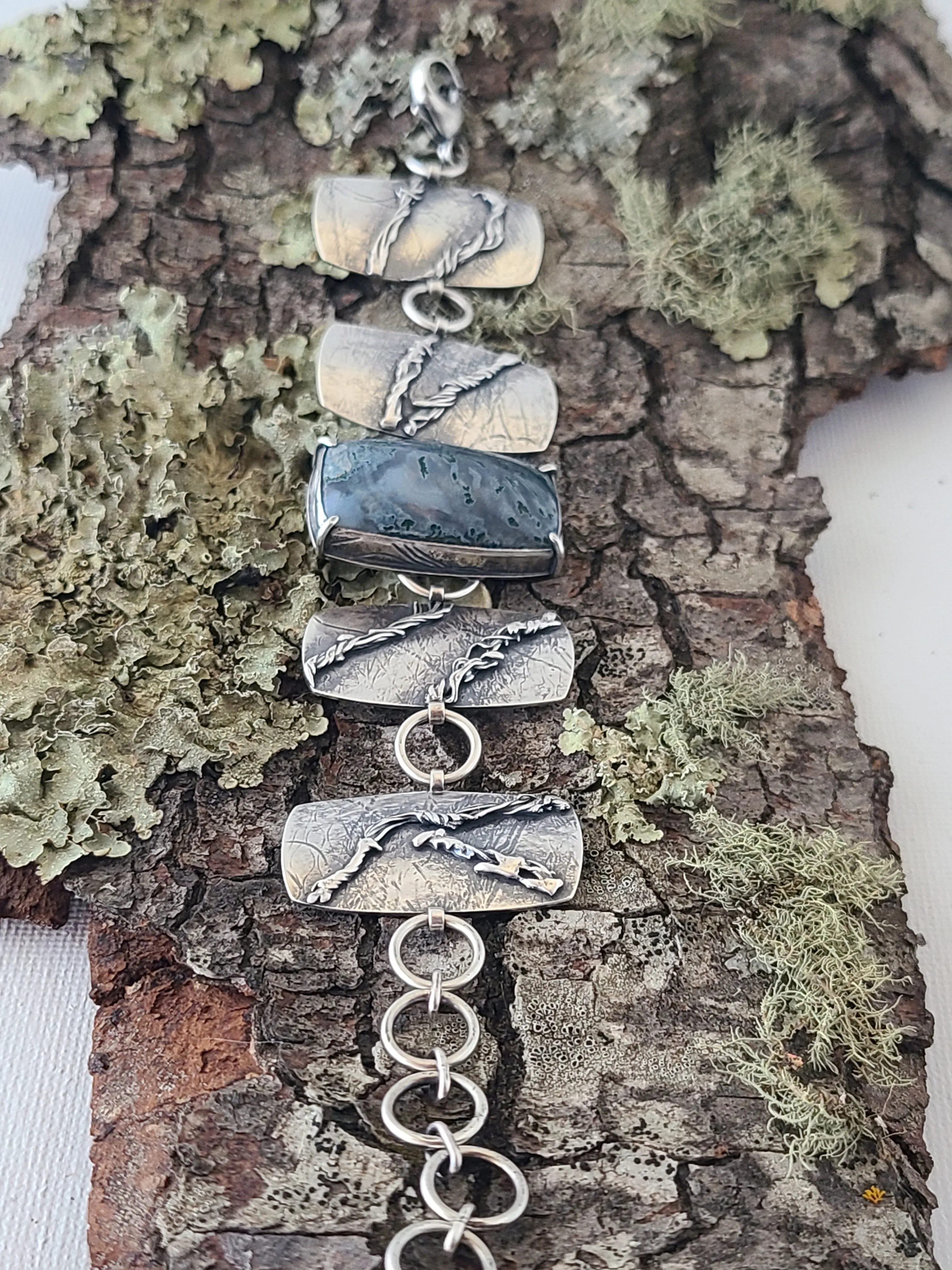 Tangled Bracelet with Moss Agate