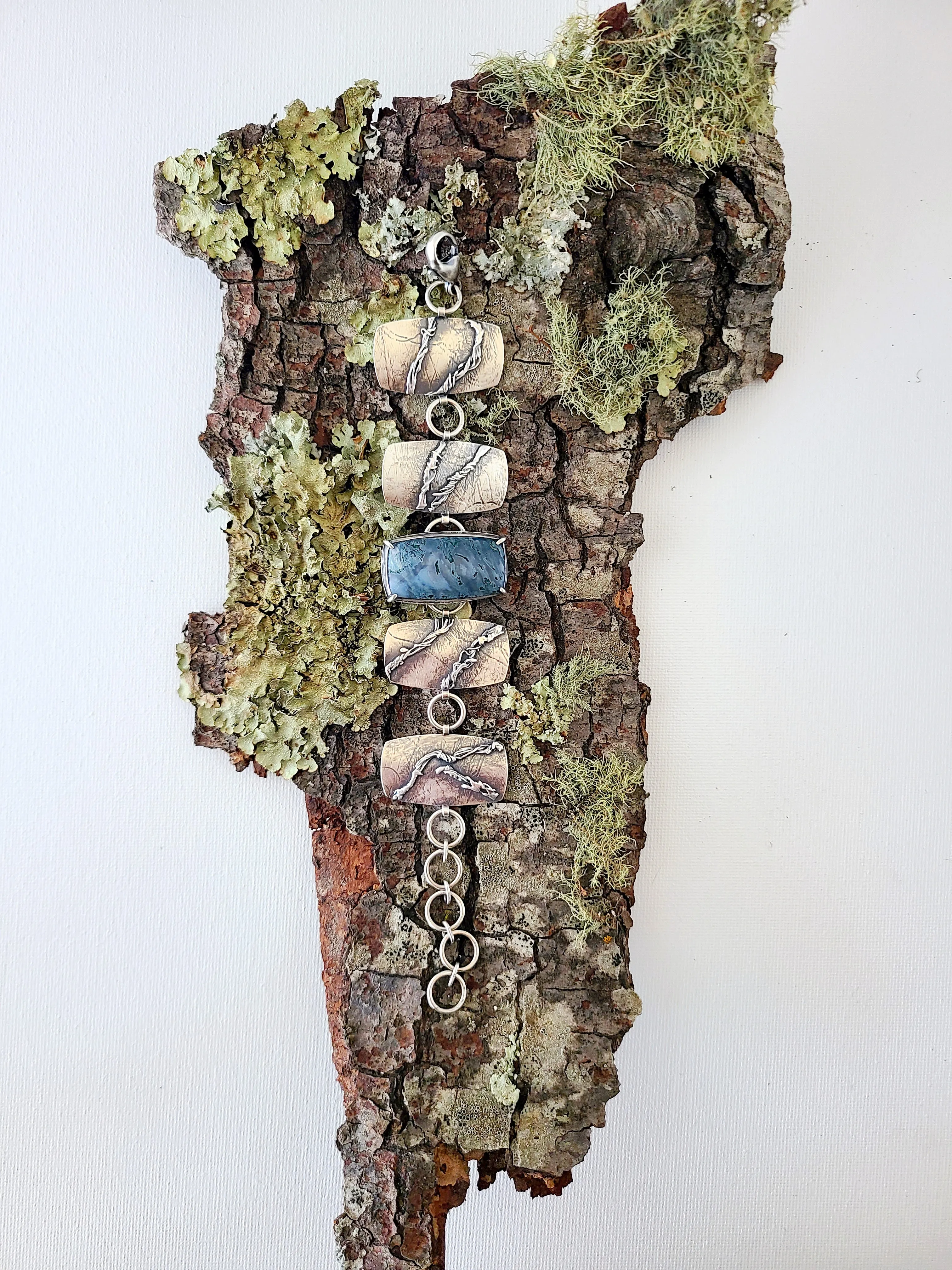 Tangled Bracelet with Moss Agate