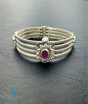 The Pratha Silver Antique Openable Bracelet (Size 2.6)