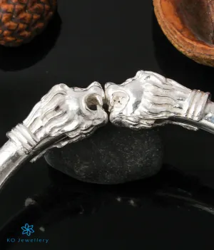 The Simha Mukha Silver Lion Bracelet (Size 2.8/2.10)