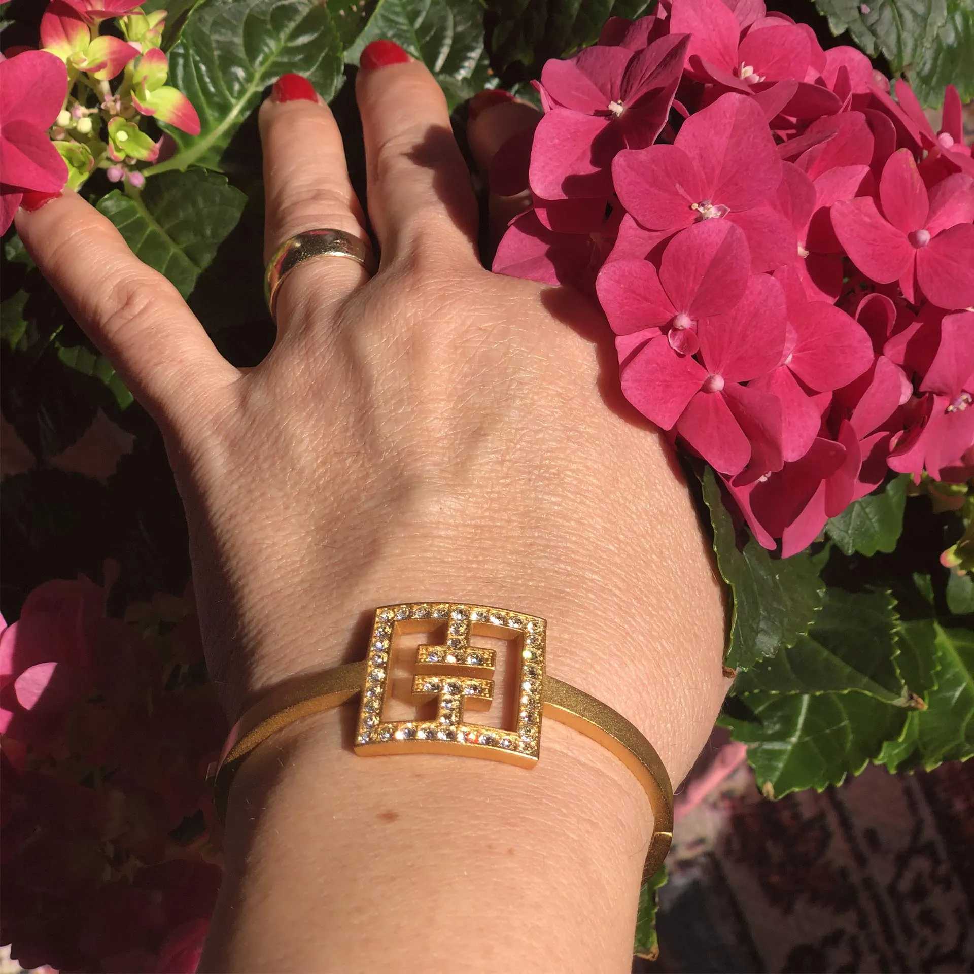 TT  BANGLE BRACELET