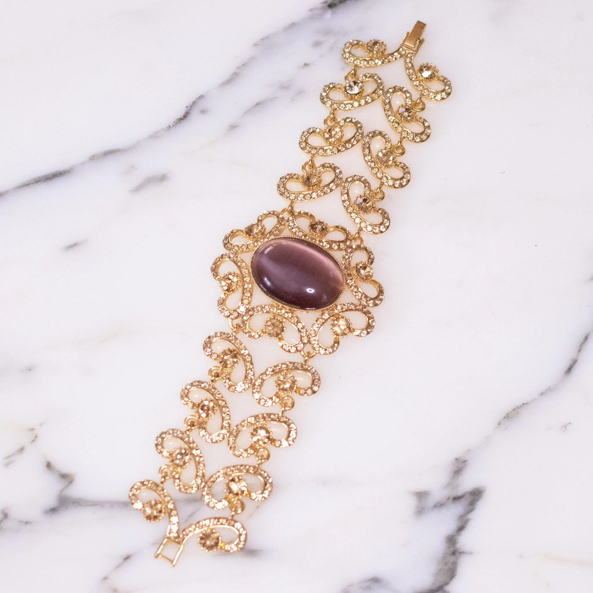 Vintage Gold Filigree Scroll Link Bracelet with Amethyst Cats Eye Moonglow Cabochon