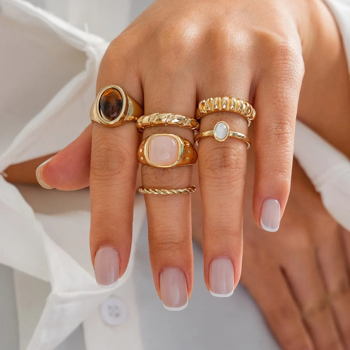 Vintage Gold Plated Crystal Inlaid Twisted Ring Set