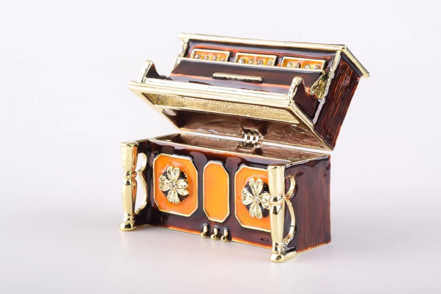 Vintage Piano