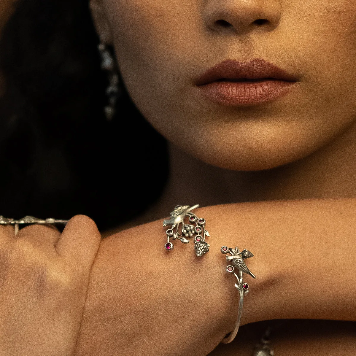 William Morris - Strawberry Thief Partner Silver Bangle by Moha